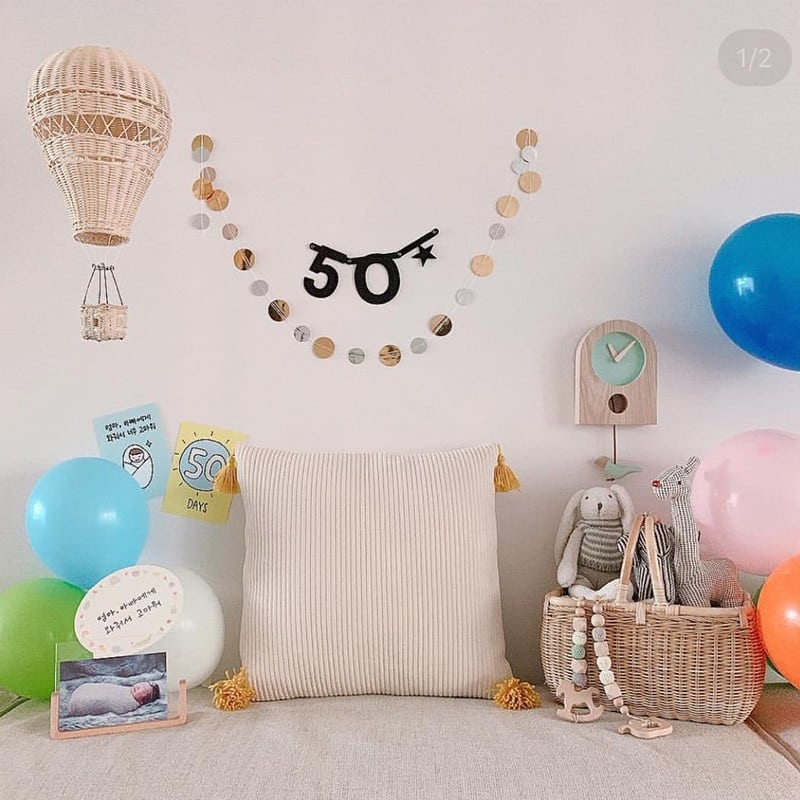 Hand-woven rattan hot air balloon nursery decor – shown in a room setting (2)