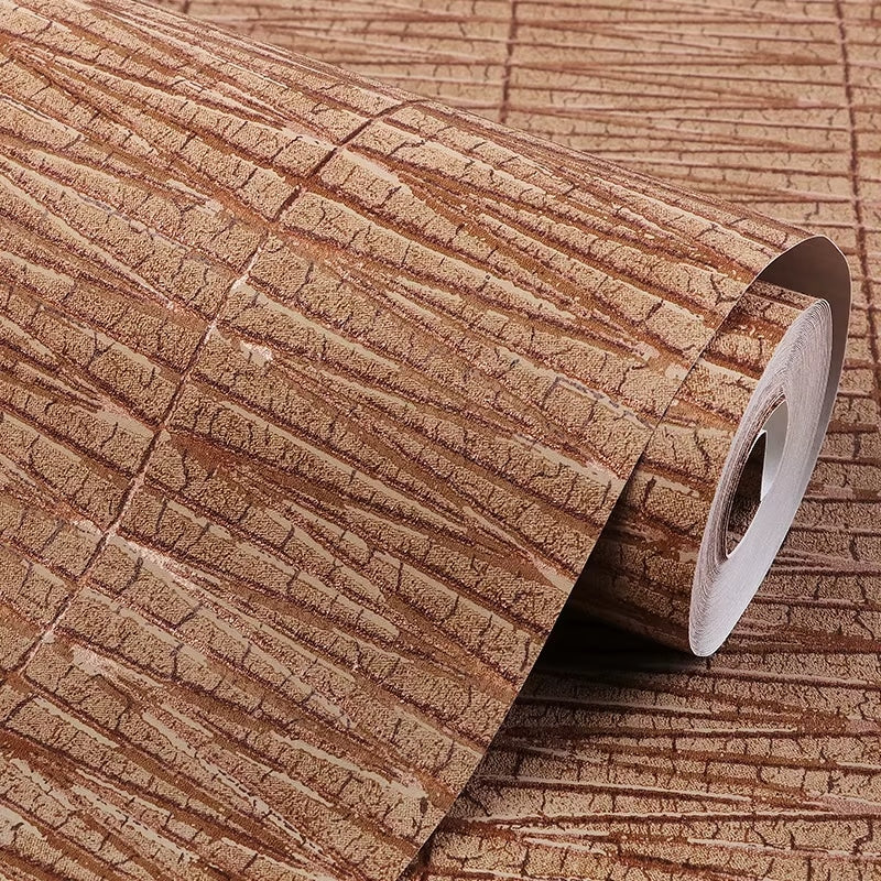 Bark-effect wallpaper in warm veined wood tones – close-up detail