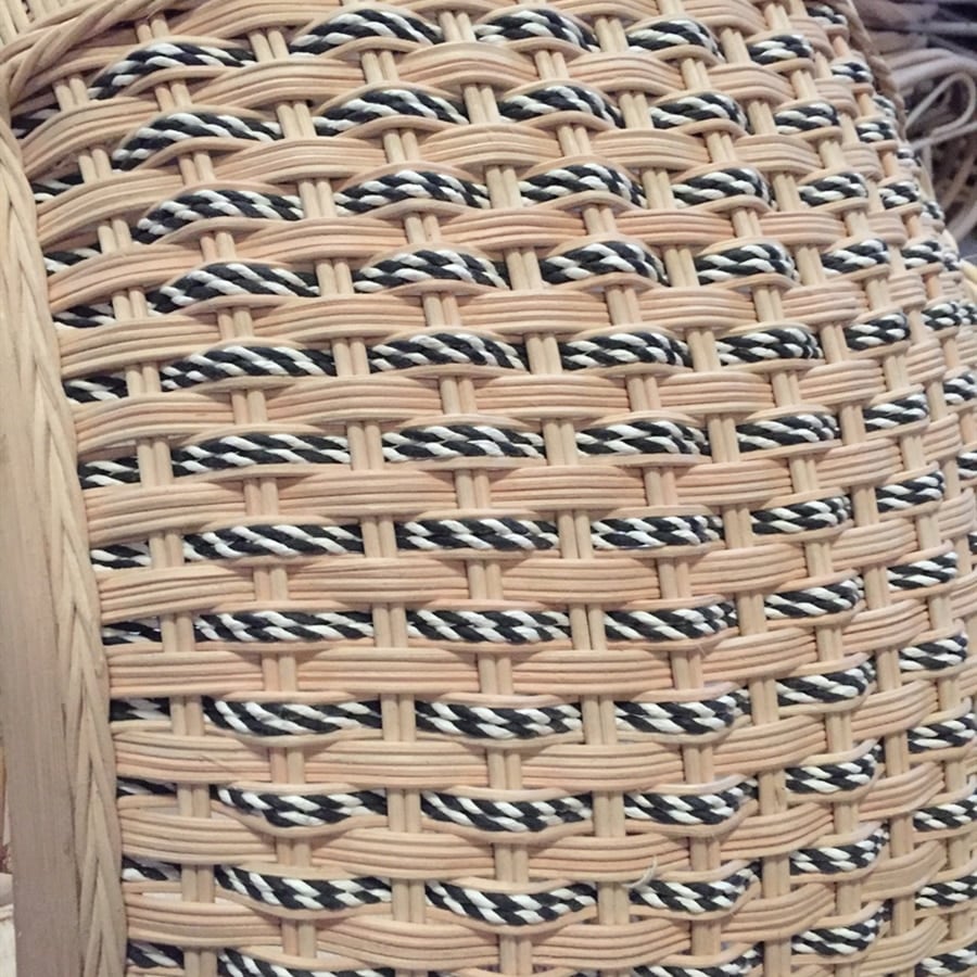 Roll of natural rattan core reed – close-up detail (2)