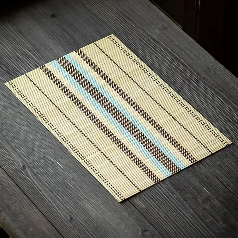 Japanese-style placemat made of fine bamboo slats