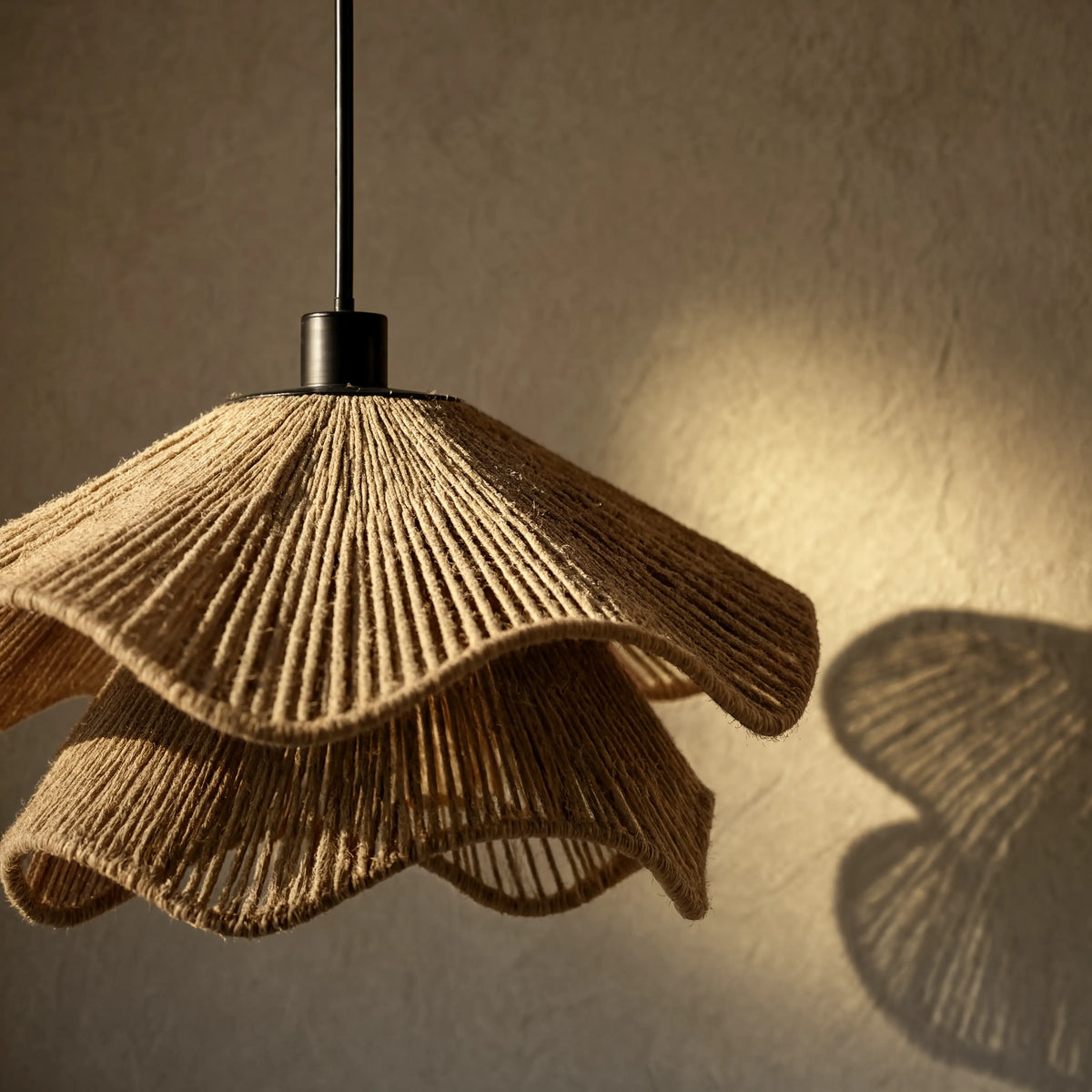 Naxos double jute rope pendant light – close-up detail