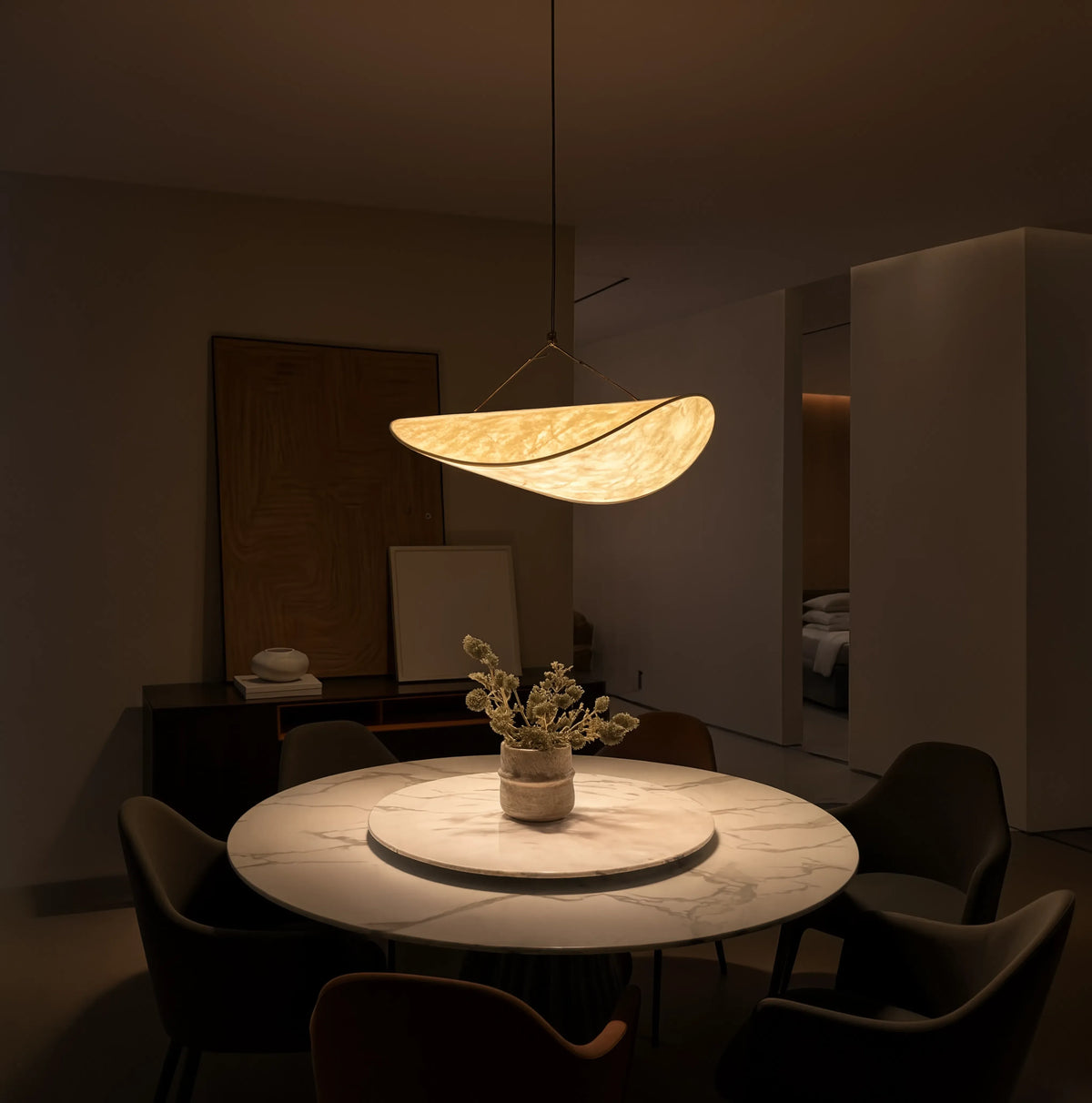 Cythère ecru fabric sail pendant light – shown in a room setting